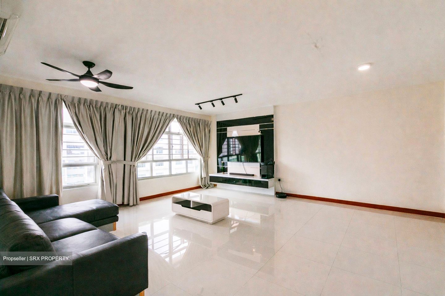 Blk 292B Skypeak @ Bukit Batok (Bukit Batok), HDB 5 Rooms #533956101